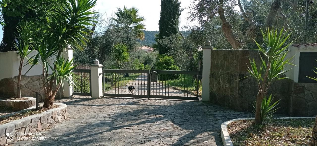 Casa Masseria Le Ville Peschici Exterior foto